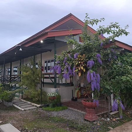 Chung cư studio 18 m² có 1 phòng tắm riêng ở Ban Luang Chom Thong Ngoại thất bức ảnh