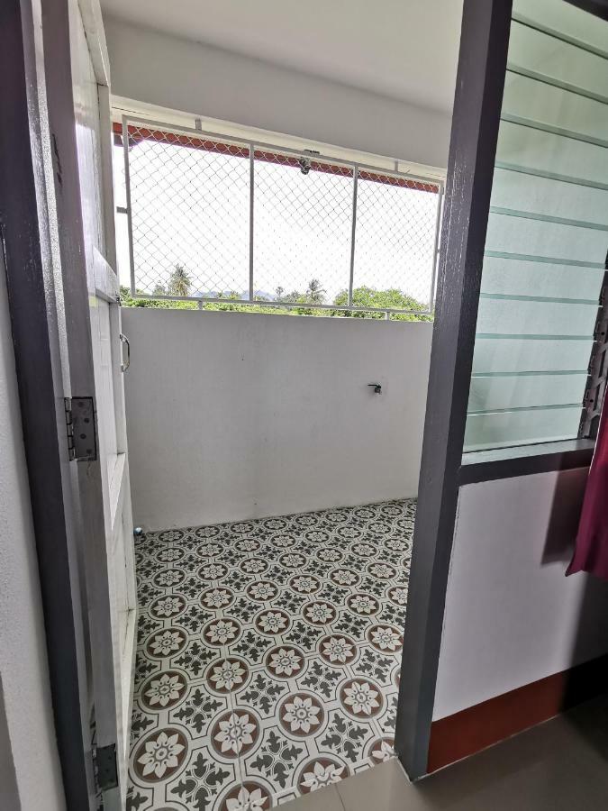 Chung cư studio 18 m² có 1 phòng tắm riêng ở Ban Luang Chom Thong Ngoại thất bức ảnh