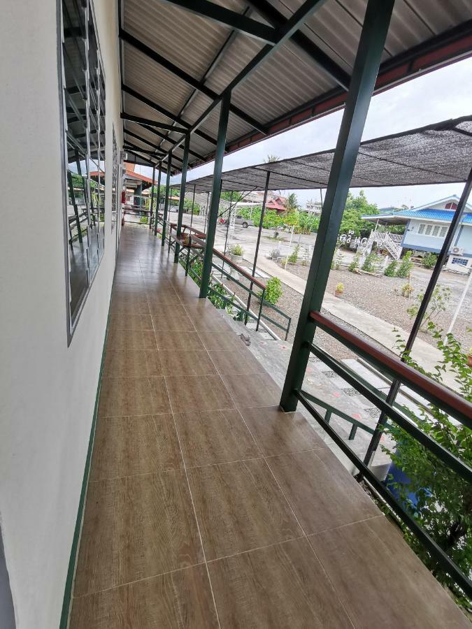 Chung cư studio 18 m² có 1 phòng tắm riêng ở Ban Luang Chom Thong Ngoại thất bức ảnh